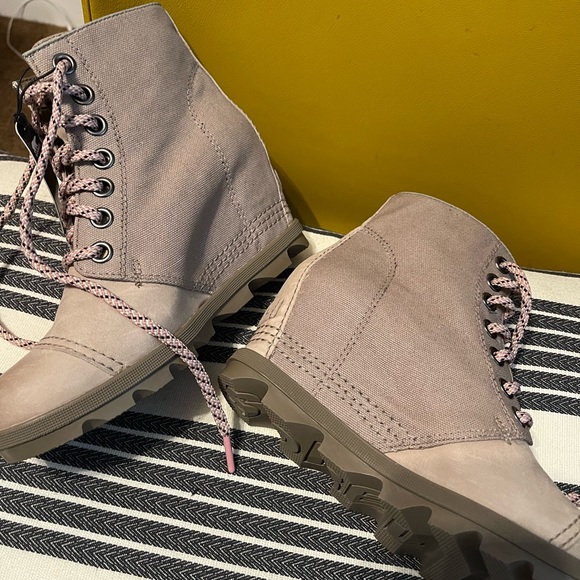 NWOB SOREL PDX Wedge Bootie 8.5 Women’s - Picture 4 of 16